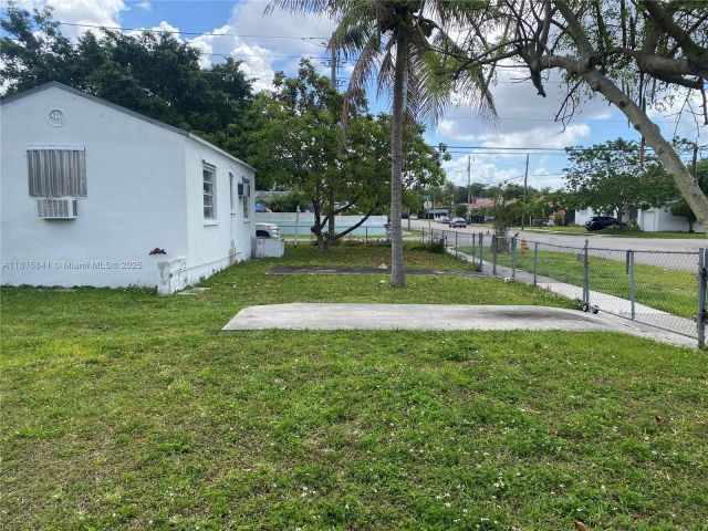 Дом в аренду по адресу  - фото 6123687