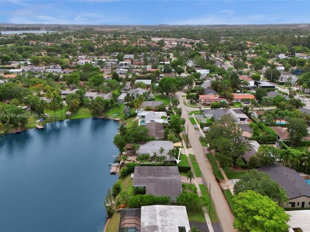 Продажа дома по адресу 2050 NE 196th Ter - фото 6178135