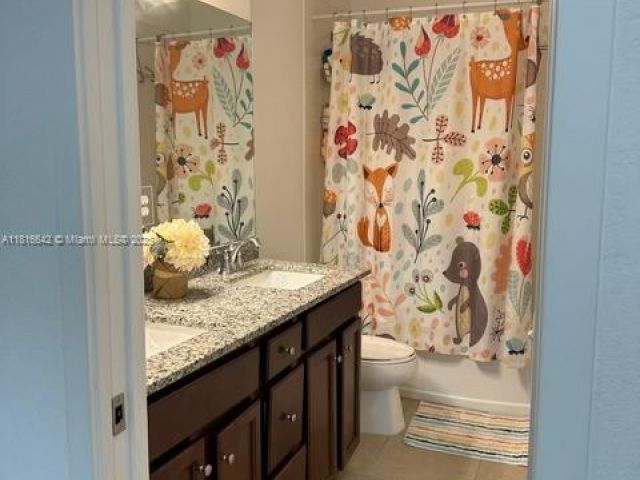 Продажа дома по адресу 23520 SW 107th Ct - фото 6123989