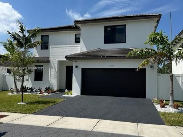 Продажа дома по адресу 23520 SW 107th Ct - фото 6124001