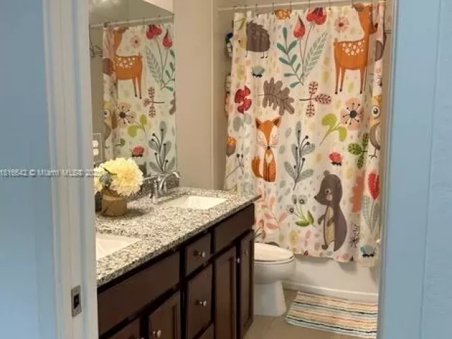 Продажа дома по адресу 23520 SW 107th Ct - фото 6123989