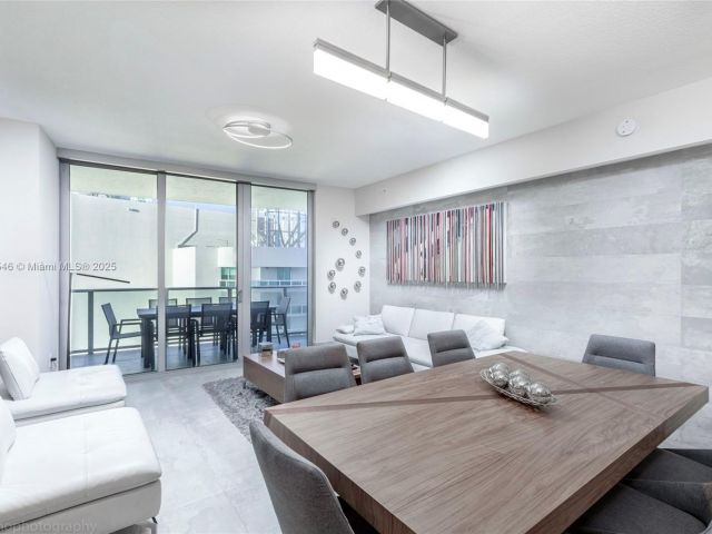 Продажа квартиры #3911 - фото 6148630