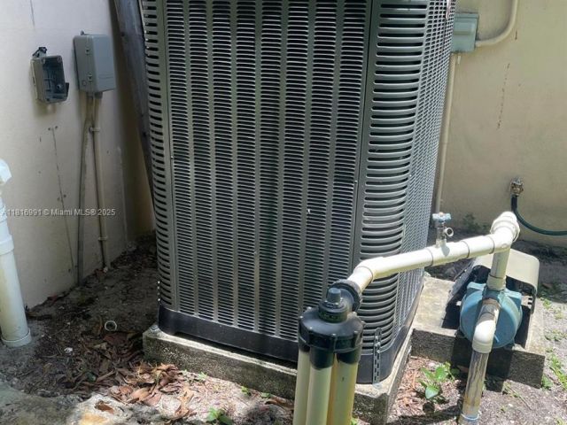 Продажа дома по адресу 451 E Dayton Cir - фото 6227989