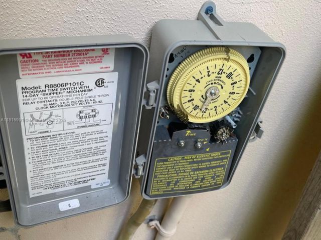 Продажа дома по адресу 451 E Dayton Cir - фото 6227992