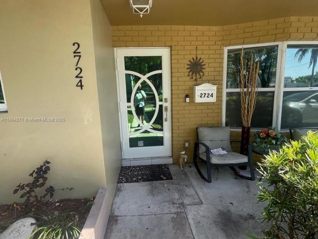 Продажа дома по адресу 2724 Cleveland St - фото 6124887