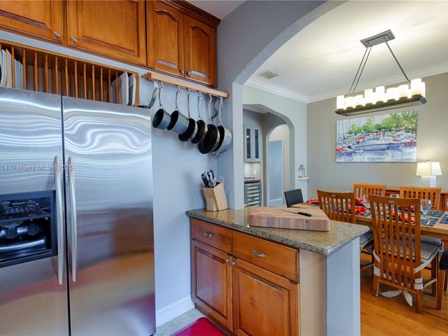 Продажа дома по адресу  - фото 6130493