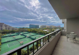 Квартира #702