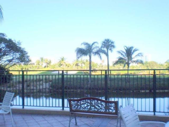 Квартира в аренду номер2210 - фото 6128438