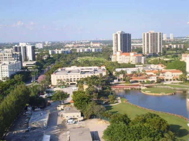 Квартира в аренду номер2210 - фото 6128439