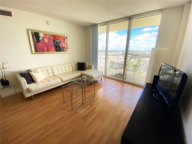 Квартира в аренду номер2210 - фото 6128445