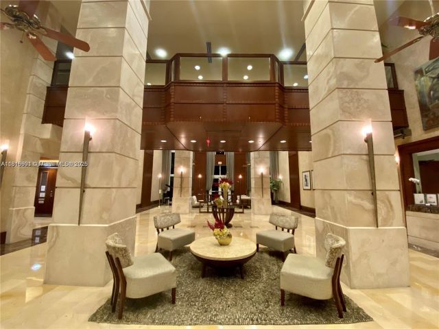 Квартира в аренду номер2210 - фото 6197350