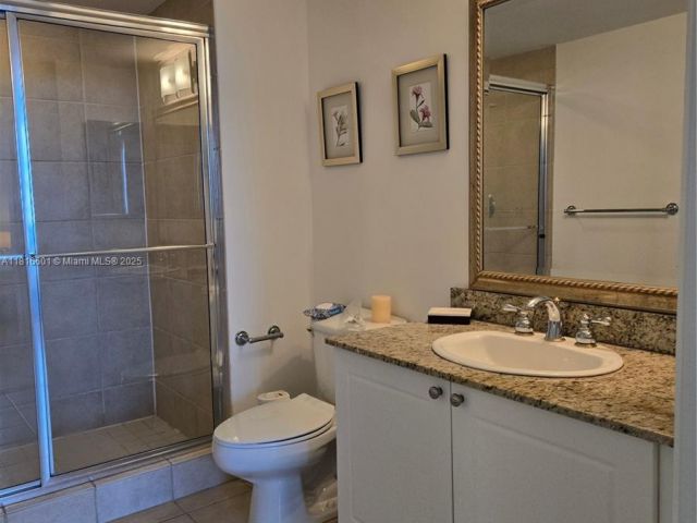 Квартира в аренду номер2210 - фото 6197354