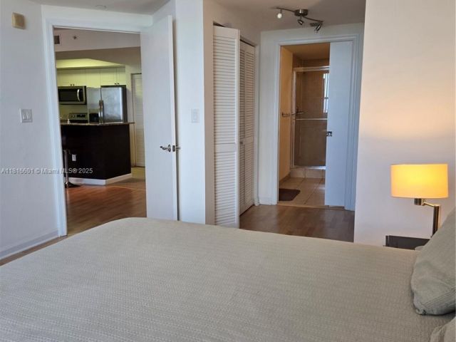 Квартира в аренду номер2210 - фото 6197355