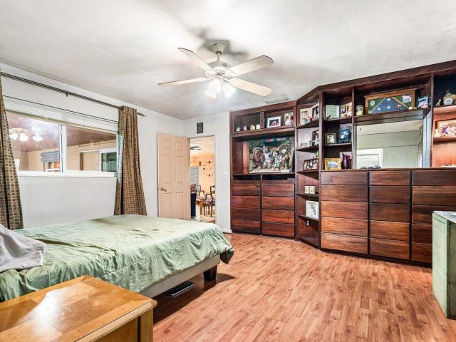 Продажа дома по адресу 8330 NW 23rd Street - фото 6128658