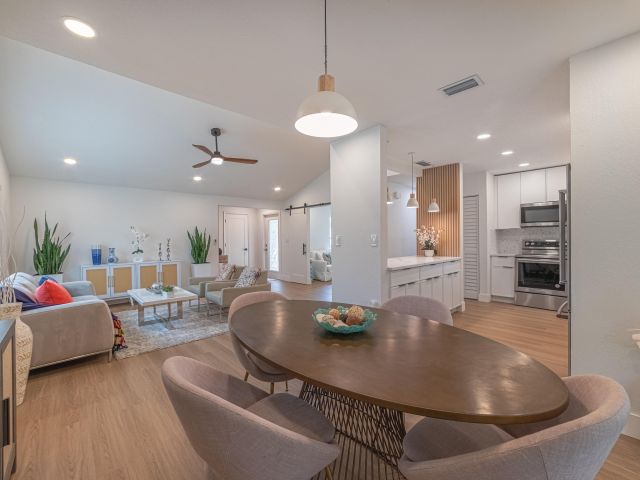 Продажа дома по адресу 18085 102nd Way S - фото 6164227