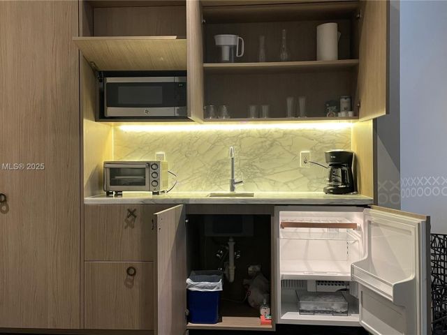 Продажа квартиры #509 - фото 6129196