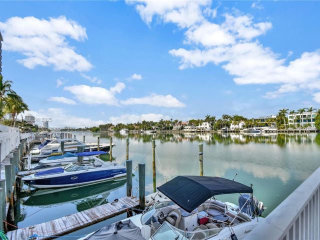 Продажа квартиры #7A - фото 6128359