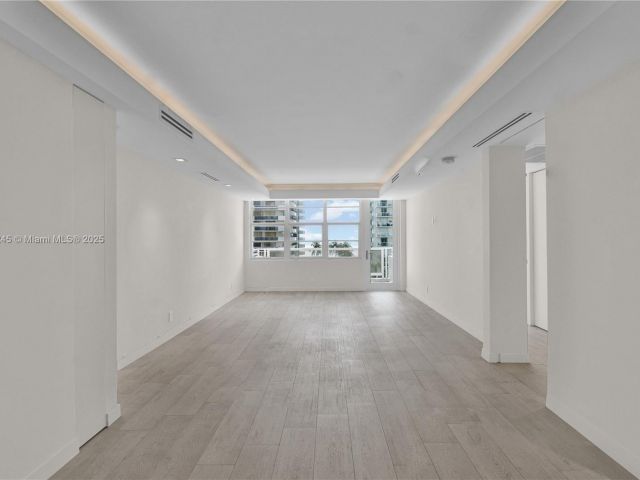 Продажа квартиры #7A - фото 6128372