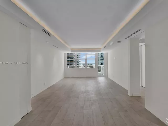 Продажа квартиры #7A - фото 6128372