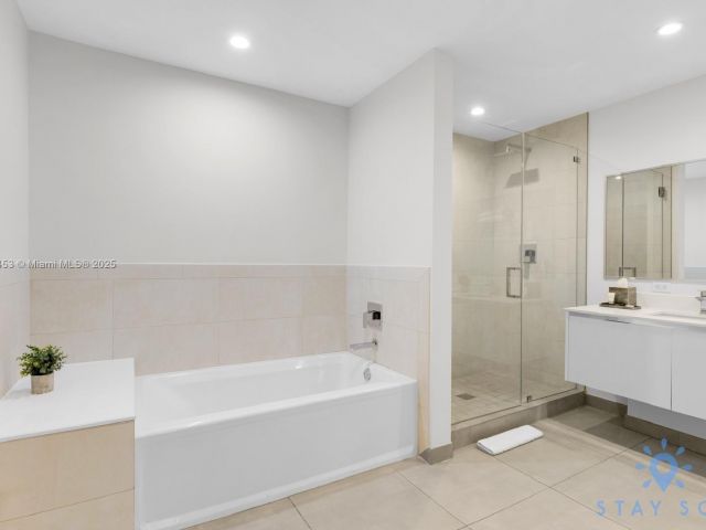 Продажа квартиры #N219 - фото 7448463