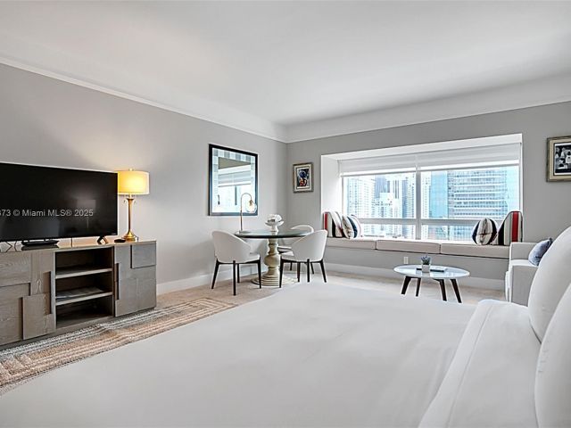 Продажа квартиры #3111 - фото 6150363