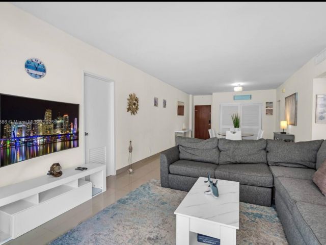 Квартира в аренду номер5J - фото 6129375