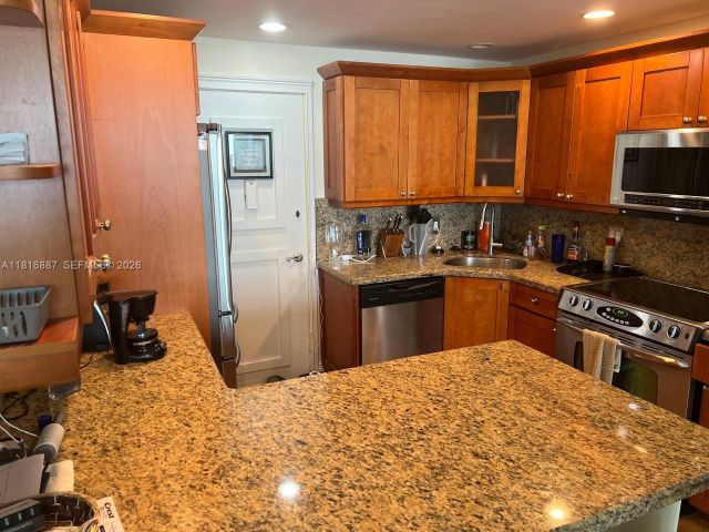 Продажа квартиры #1010 - фото 6634243