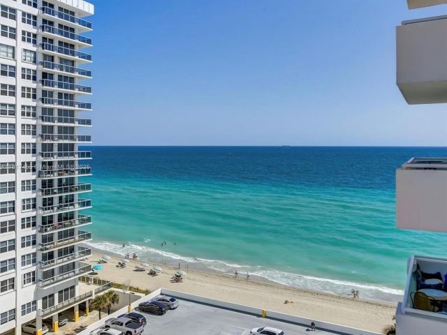 Продажа квартиры #1007 - фото 6129316