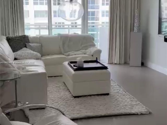 Продажа квартиры #1007 - фото 6129321