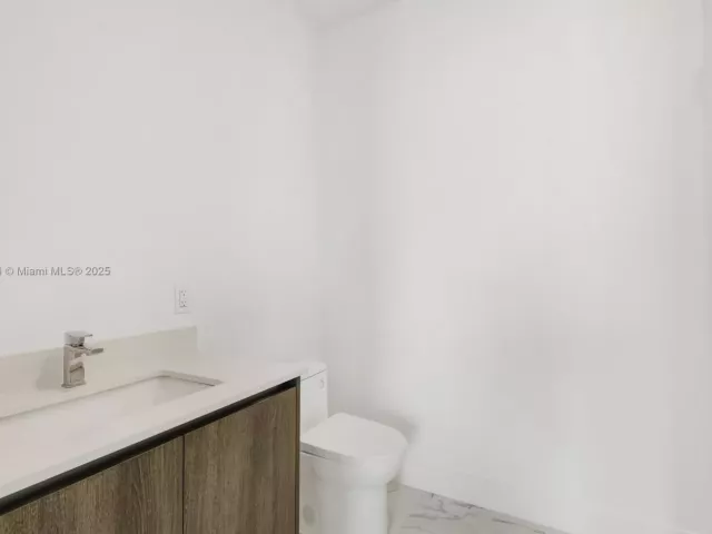 Продажа квартиры #1604 - фото 6149988