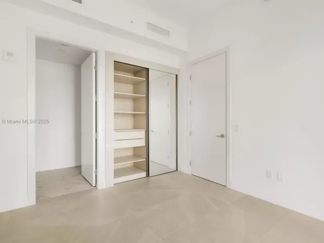 Продажа квартиры #1604 - фото 6149989