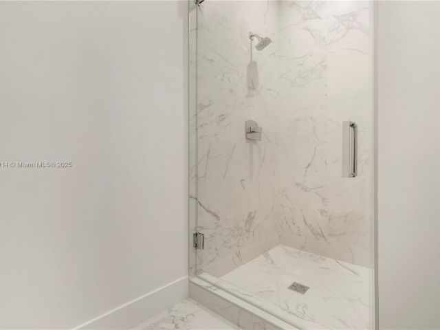 Продажа квартиры #1604 - фото 6149990