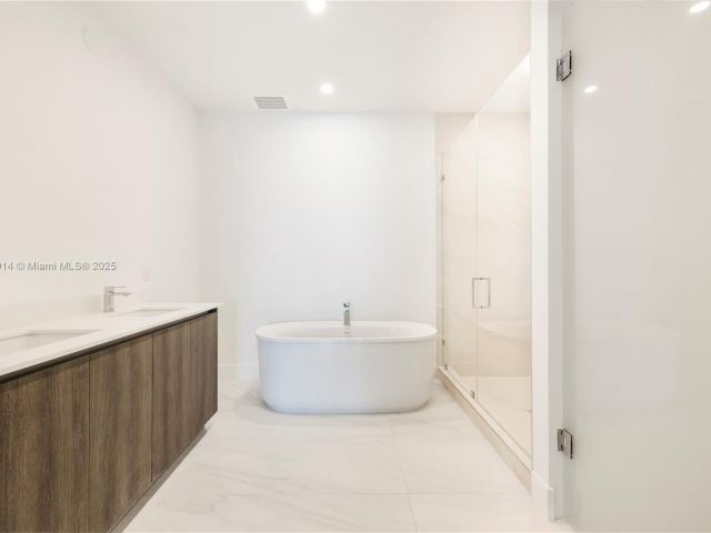 Продажа квартиры #1604 - фото 6149992