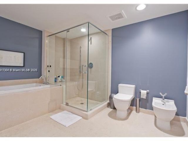 Продажа квартиры #5104 - фото 6146769