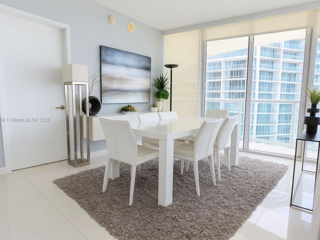 Продажа квартиры #5104 - фото 6146776