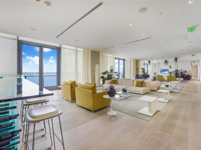 Продажа квартиры #3101 - фото 6144900