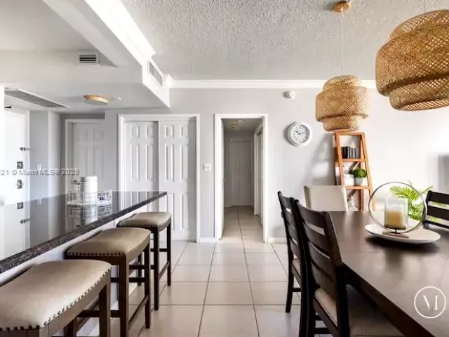 Продажа квартиры #923 - фото 6128089