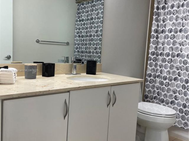 Продажа квартиры #1414 - фото 6141997