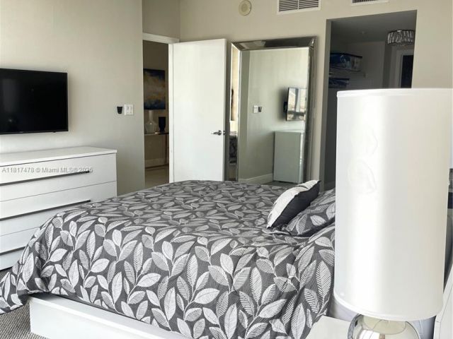 Продажа квартиры #1414 - фото 6141999