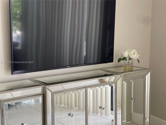 Продажа квартиры #1414 - фото 6142001