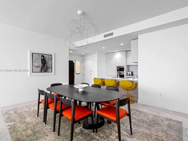 Продажа квартиры #1602 - фото 6646939