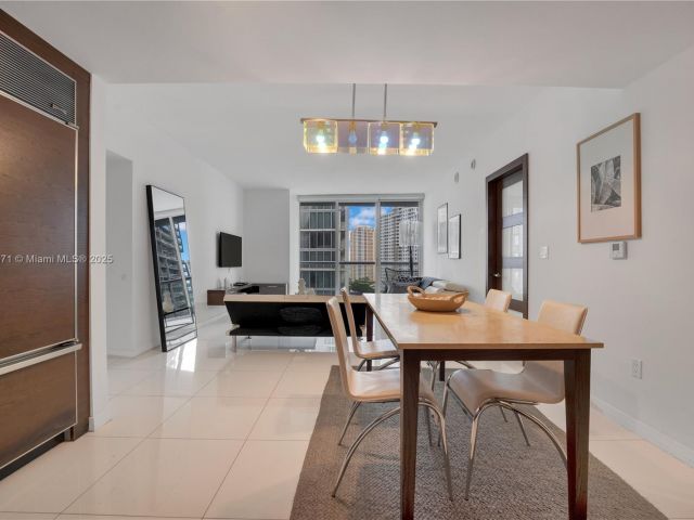 Продажа квартиры #1801 - фото 6171735