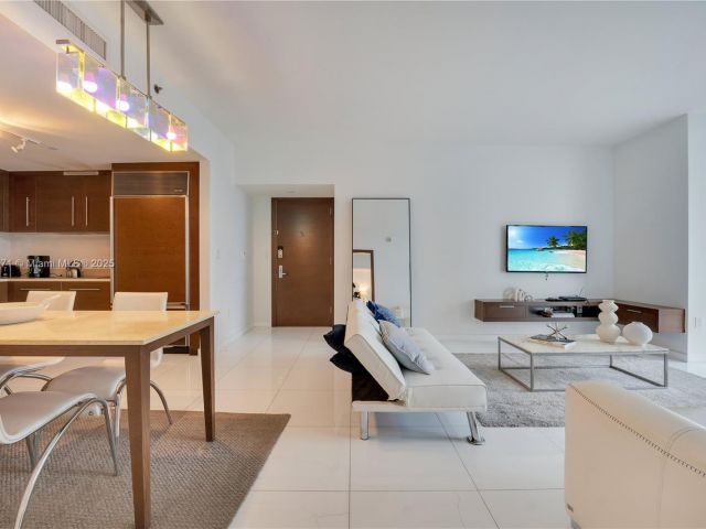 Продажа квартиры #1801 - фото 6171736