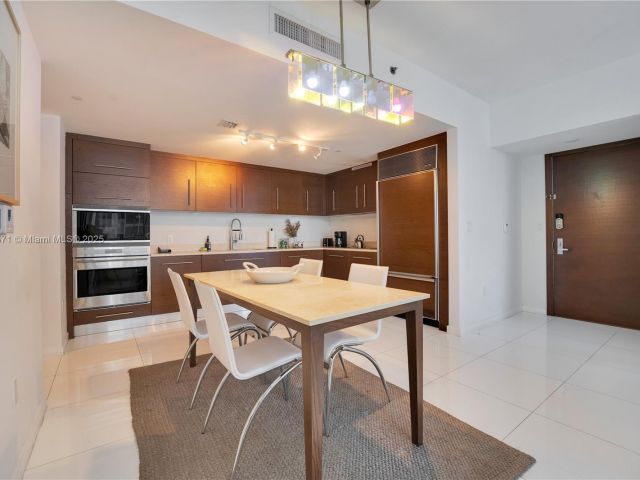 Продажа квартиры #1801 - фото 6171737