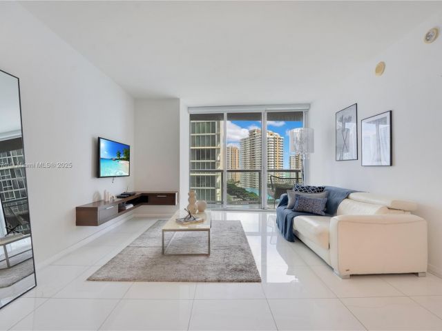 Продажа квартиры #1801 - фото 6171747