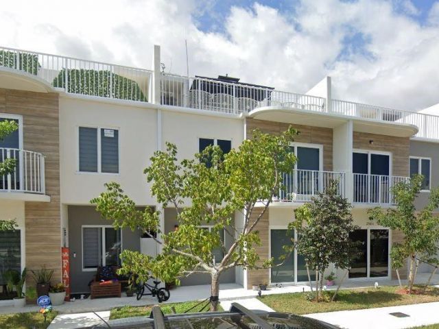 Дом в аренду по адресу 25870 SW 144th Ct - фото 6127857