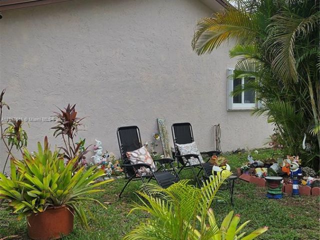 Продажа дома по адресу 10471 SW 174th Ter - фото 6129102