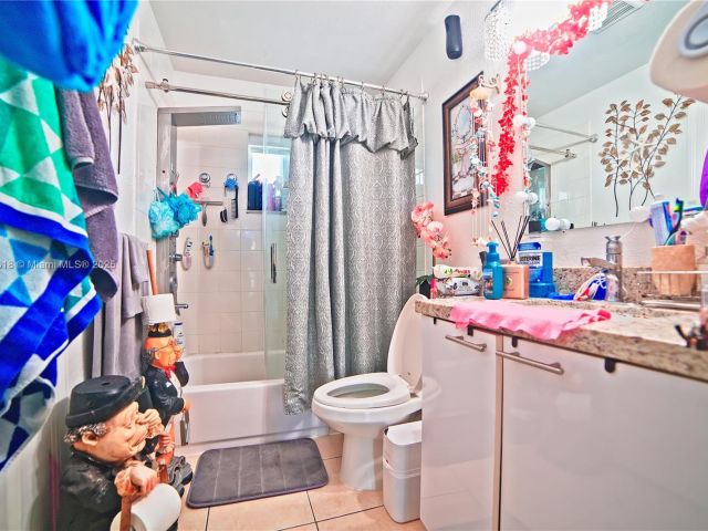 Продажа дома по адресу 10471 SW 174th Ter - фото 6193759