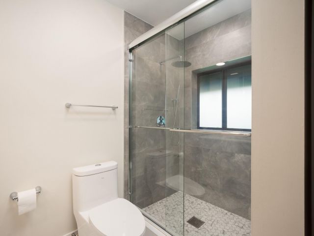 Продажа дома по адресу 1224 SW 20th St - фото 6129884