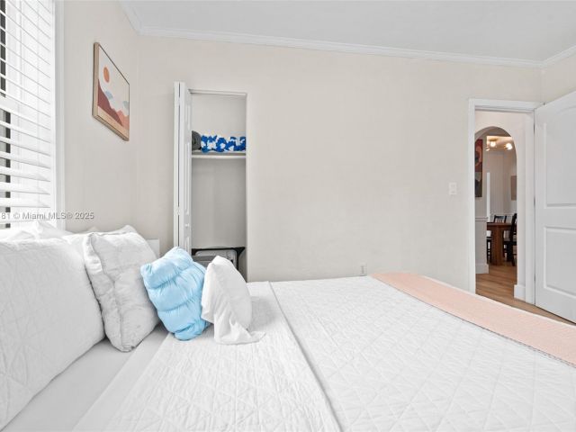 Продажа дома по адресу 1636 Arthur St - фото 6129679